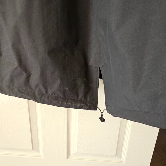 The North Face Dry Vent Jacket with hood - Picture 9 of 10